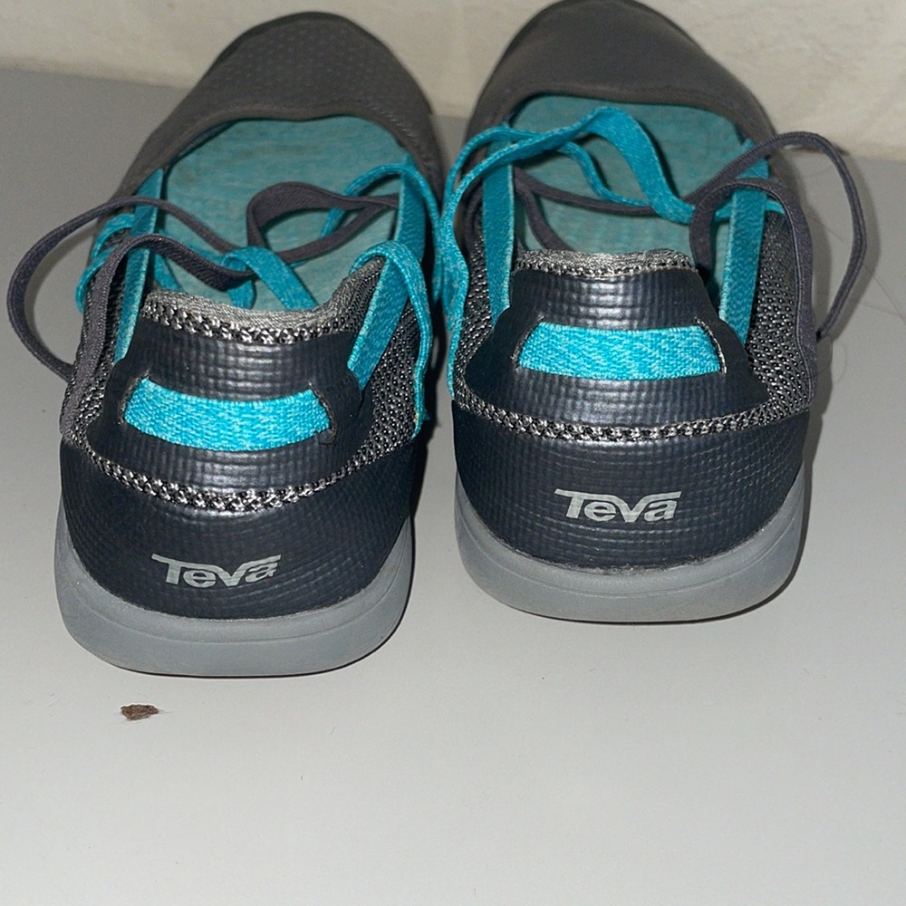 Teva - Picture 3 of 7